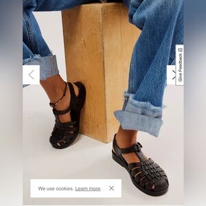 Melissa Possession Black 8